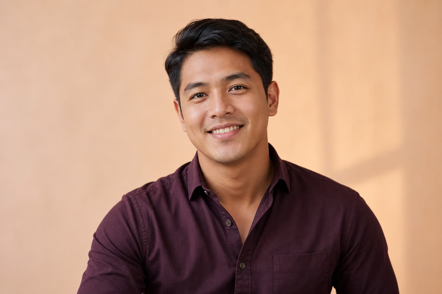 Smiling Filipino man